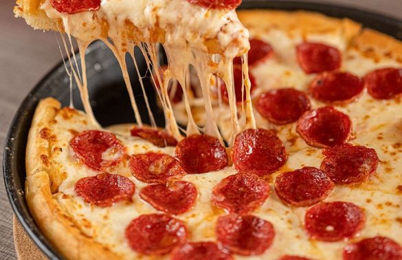 Why Pizza is the Ultimate Comfort Food for Every Pakistani